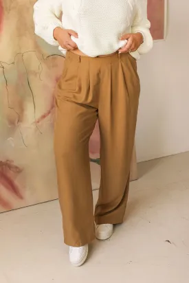 Anjie Brown | High-Waisted Wide Leg Pants