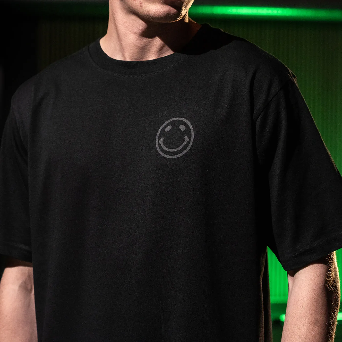 Black On Black Side Smiley - Oversized Tshirt - Black