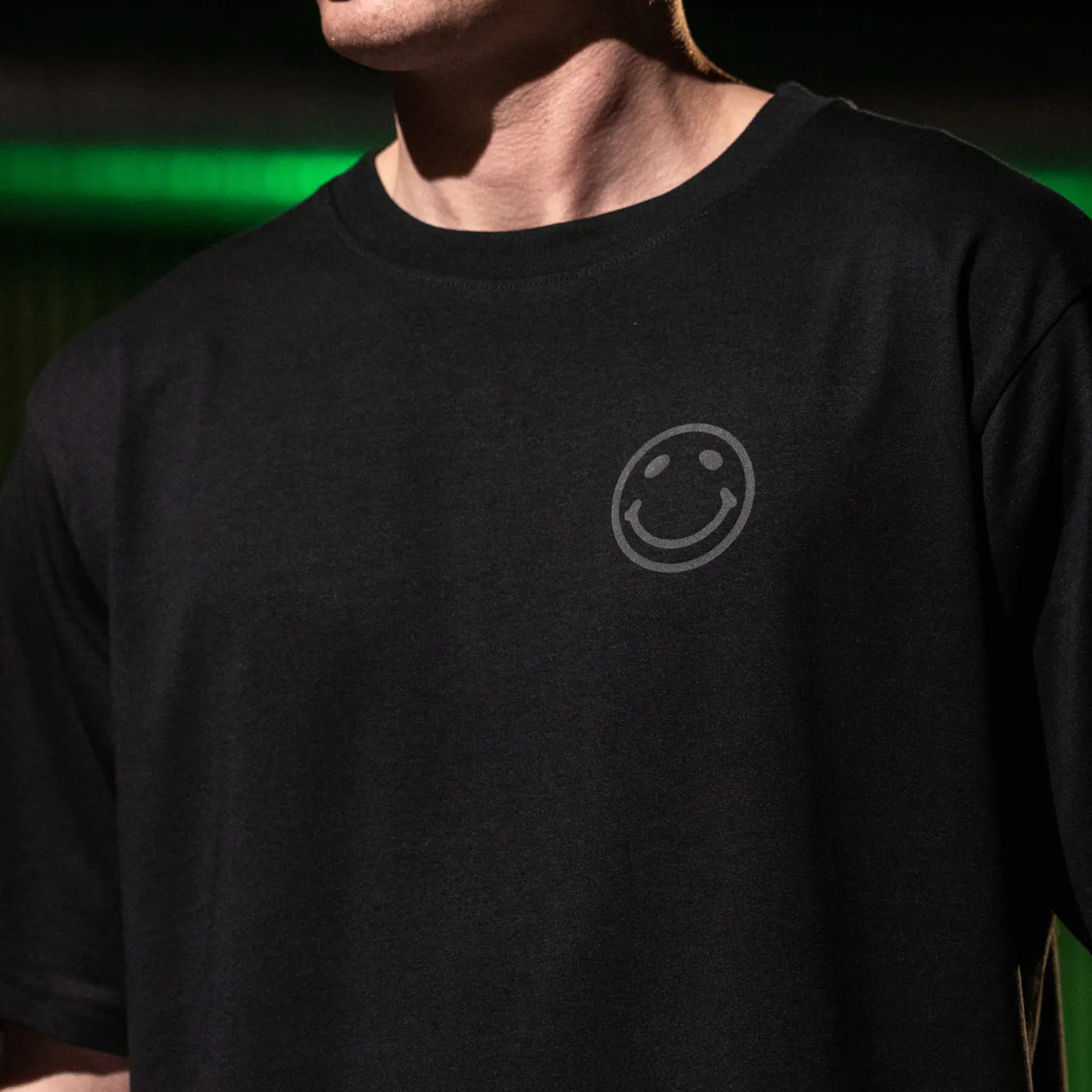 Black On Black Side Smiley - Oversized Tshirt - Black