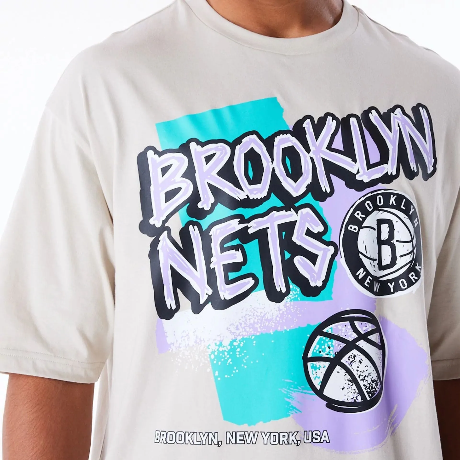 Brooklyn Nets Retro Graphic Stone Oversized T-Shirt