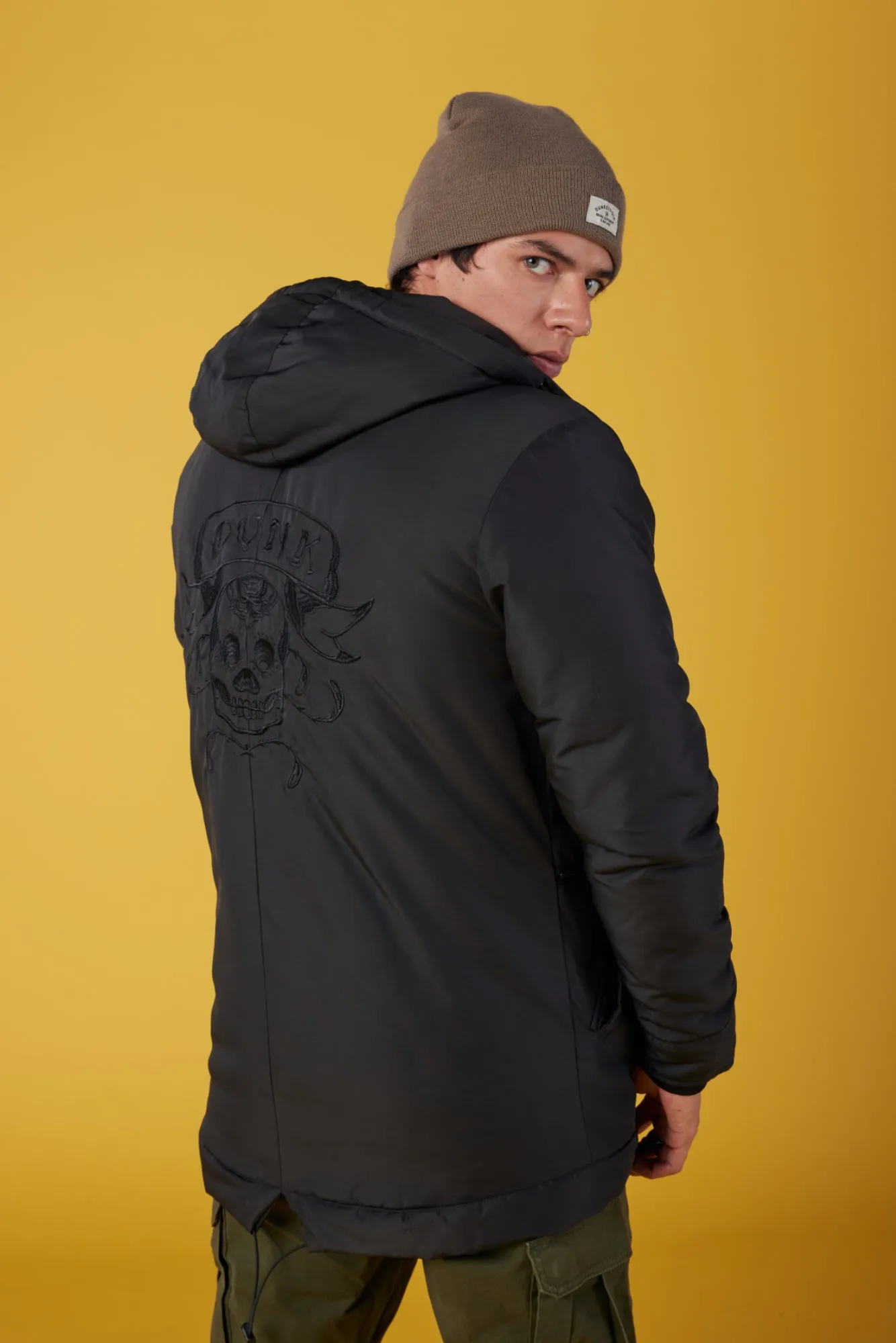 Casaca para Hombre Dunkelvolk HEAVY PARKA FER BLK