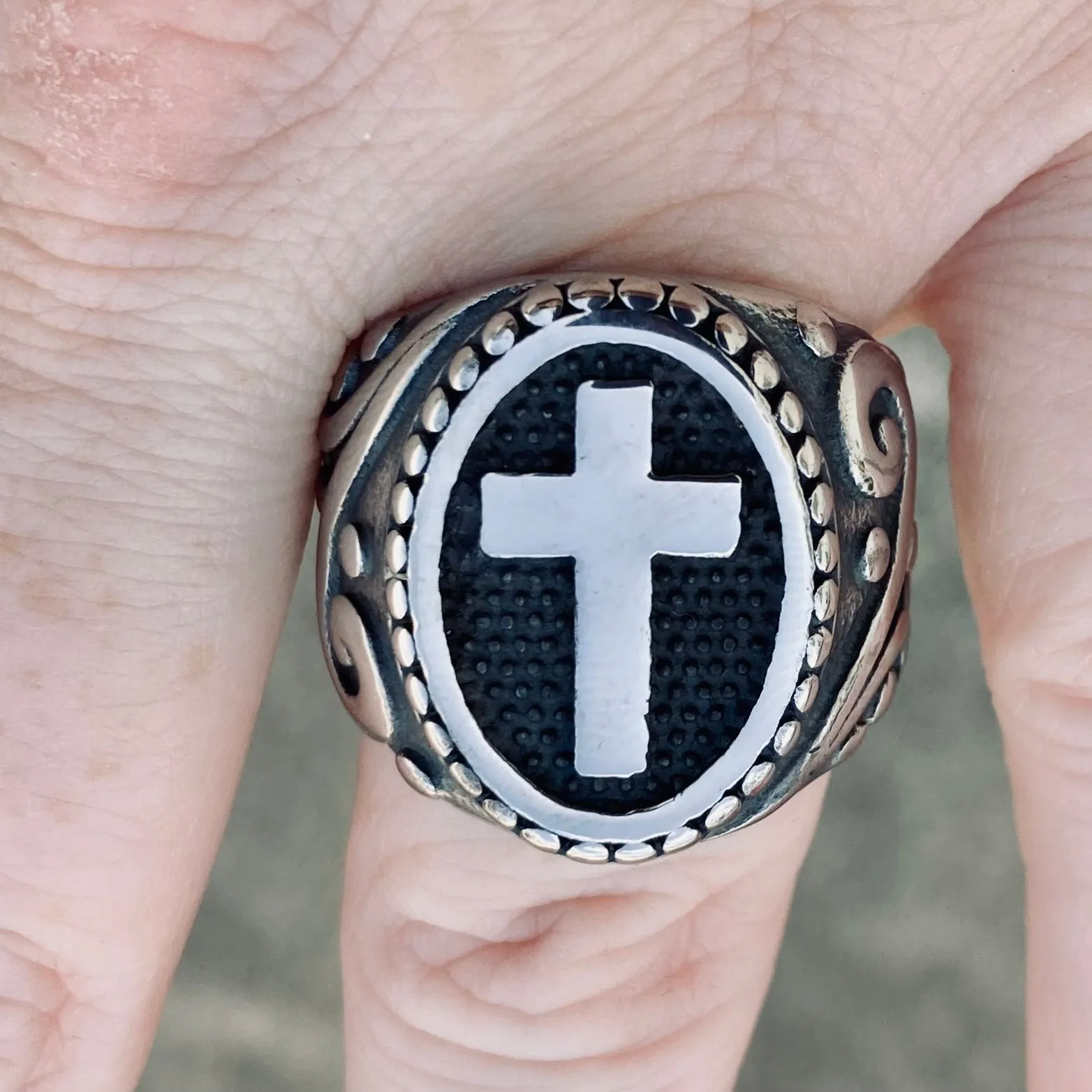 Cross Ring - Scrollwork - R191