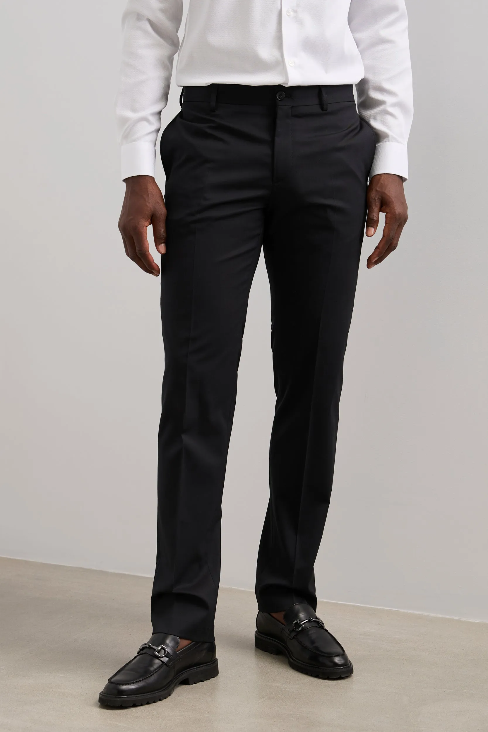 Essential slim fit pants