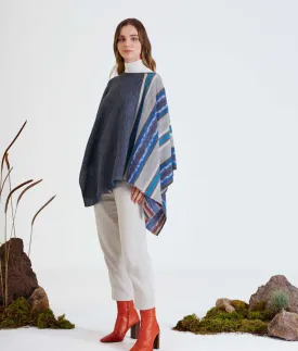 Inclined Poncho Reversibles