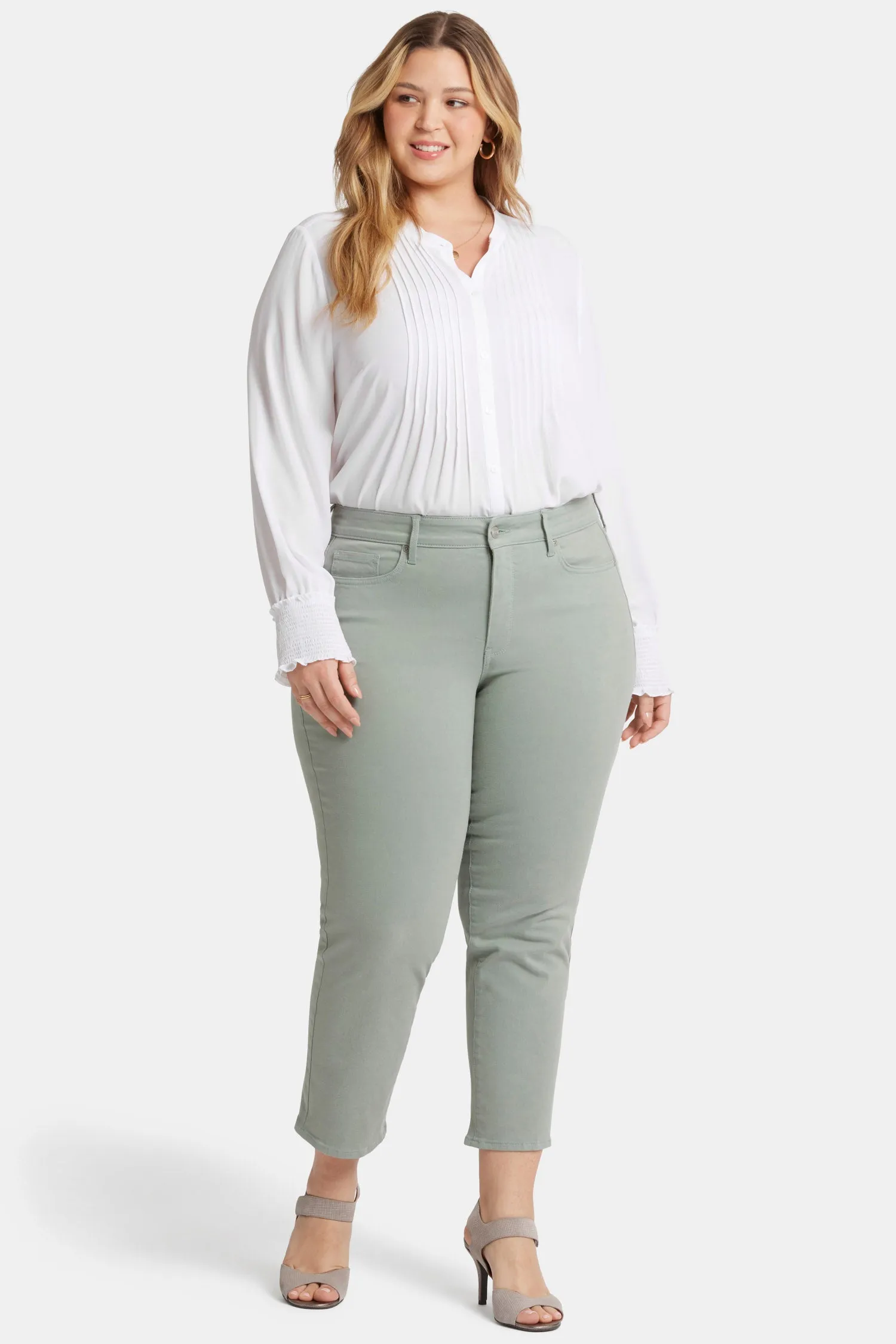 Marilyn Straight Ankle Jeans In Plus Size - Lily Pad