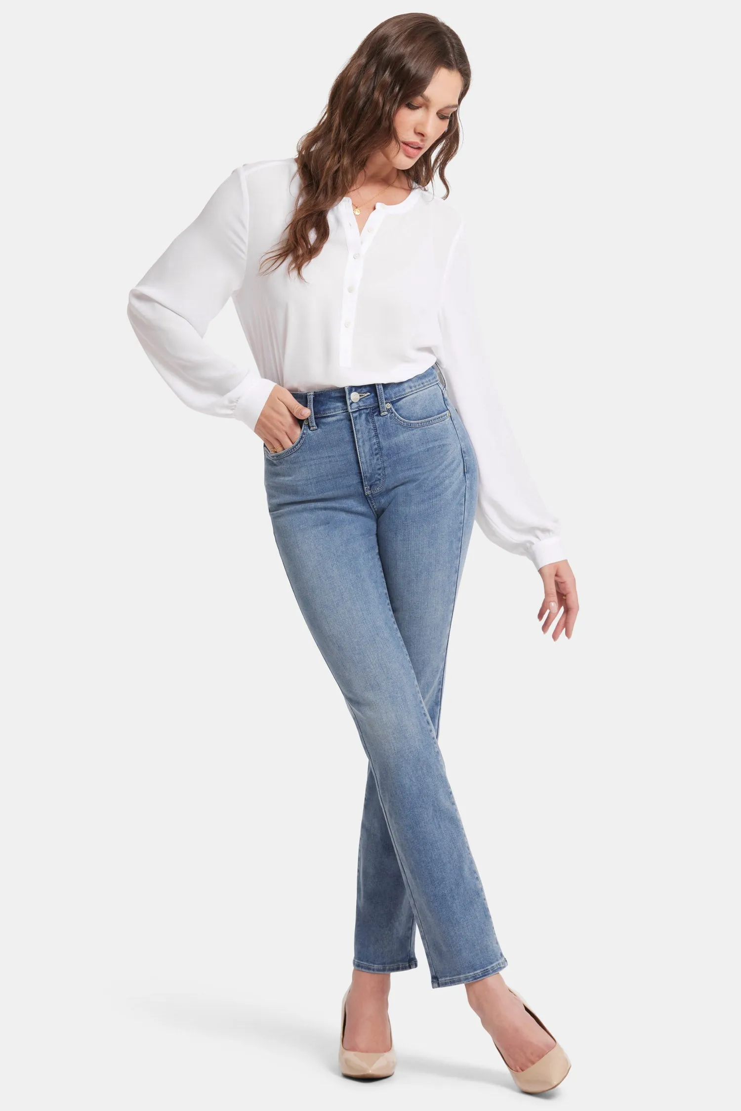 Marilyn Straight Jeans In Petite  - Hayden Valley