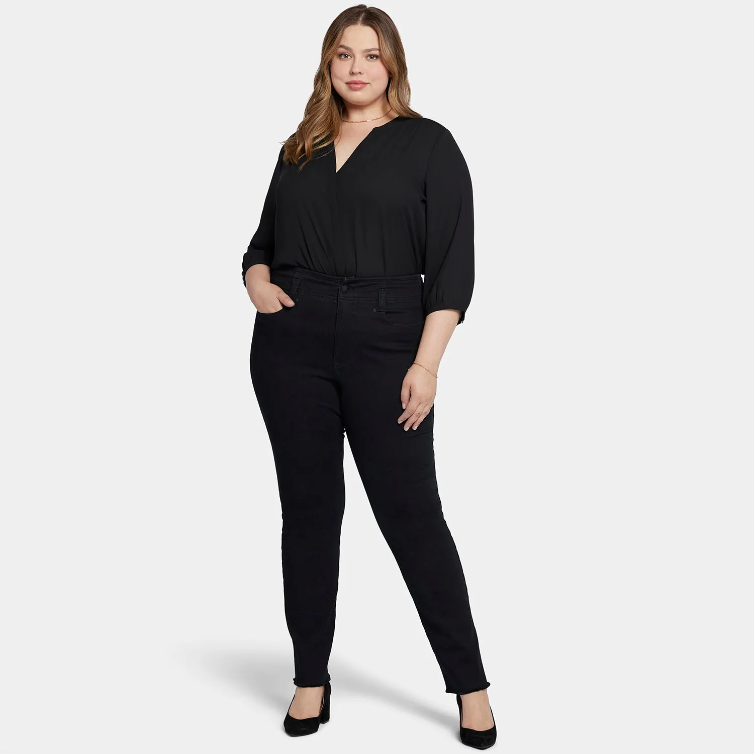 Marilyn Straight Jeans In Plus Size - Huntley