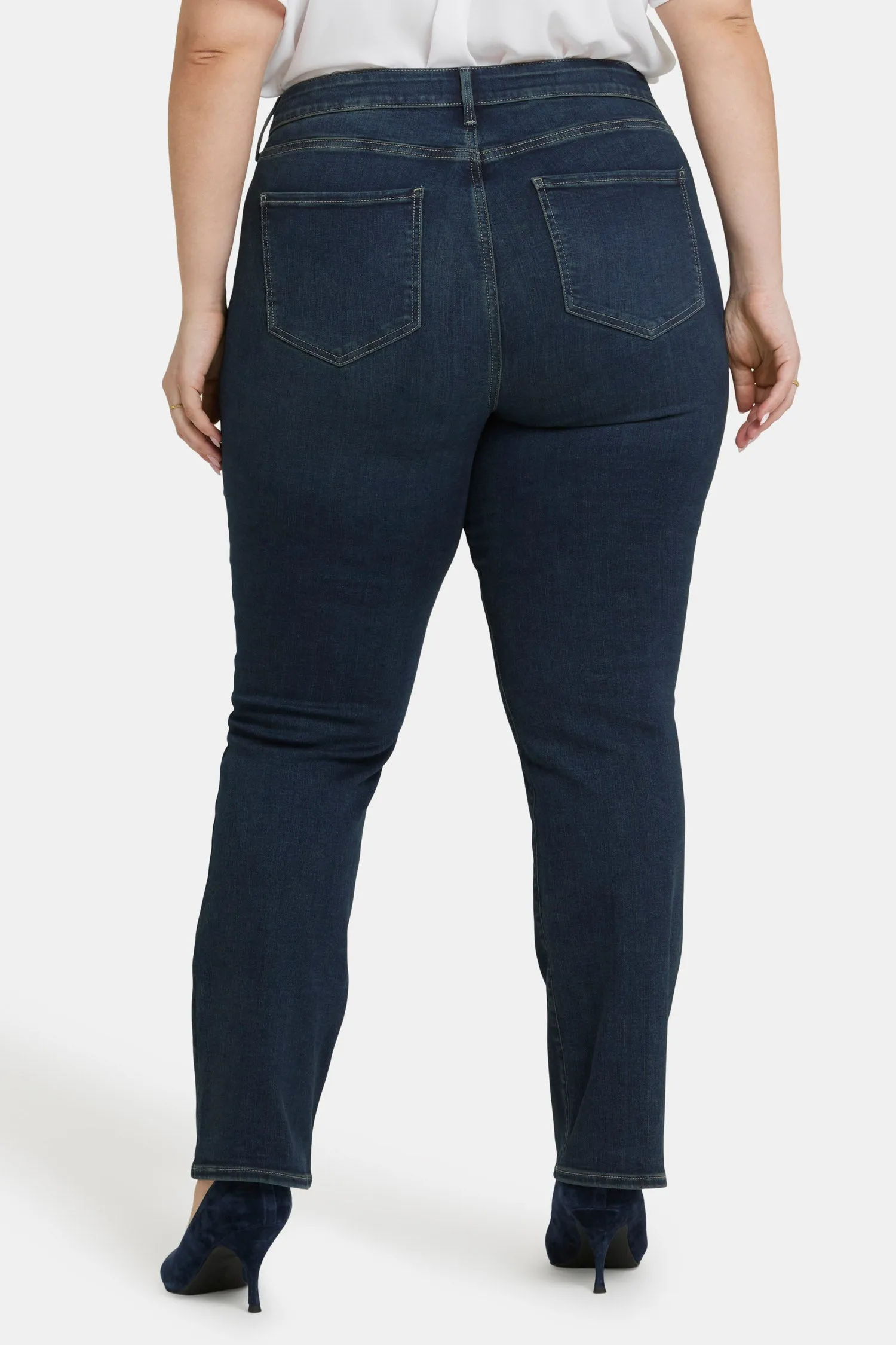 Marilyn Straight Jeans In Plus Size - Presley