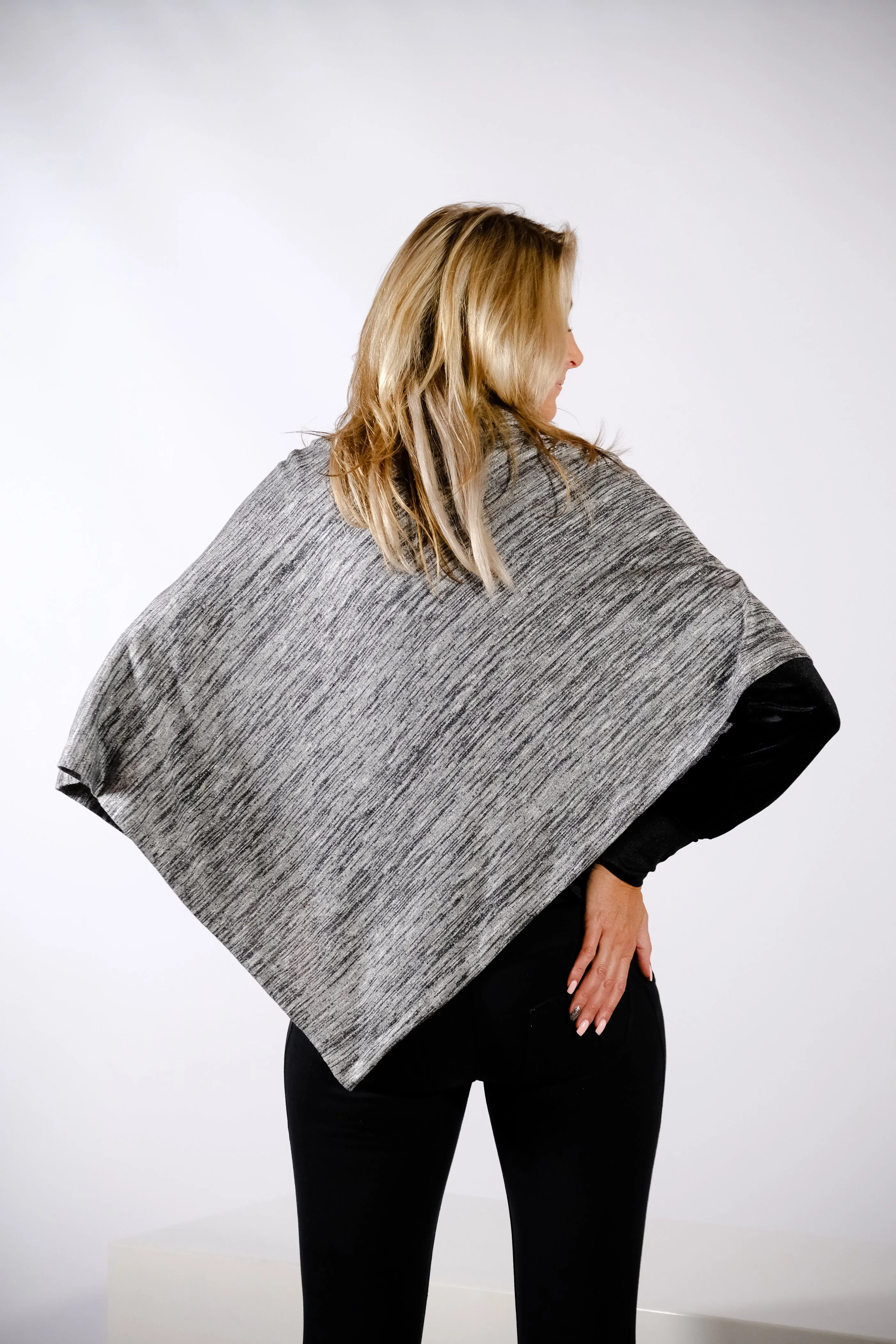 Mosi Poncho