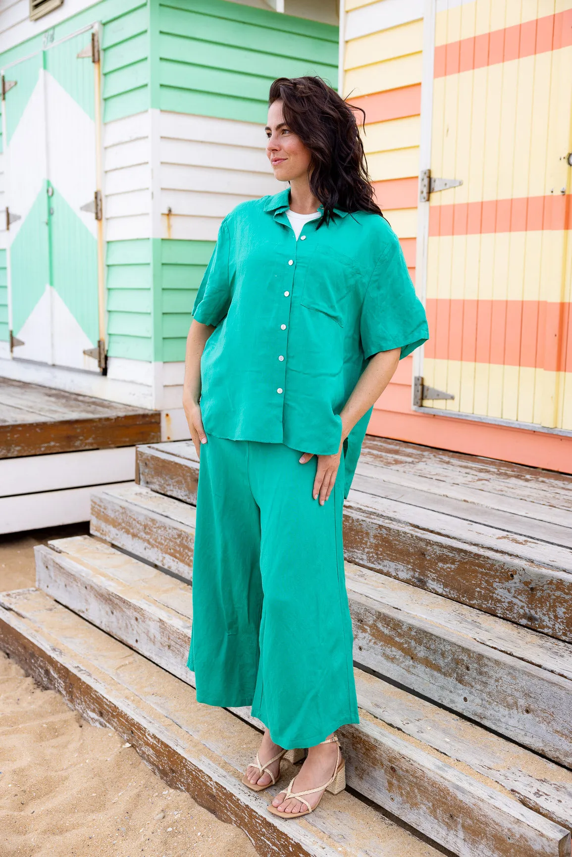 Noah Crop Linen Pants in Jade